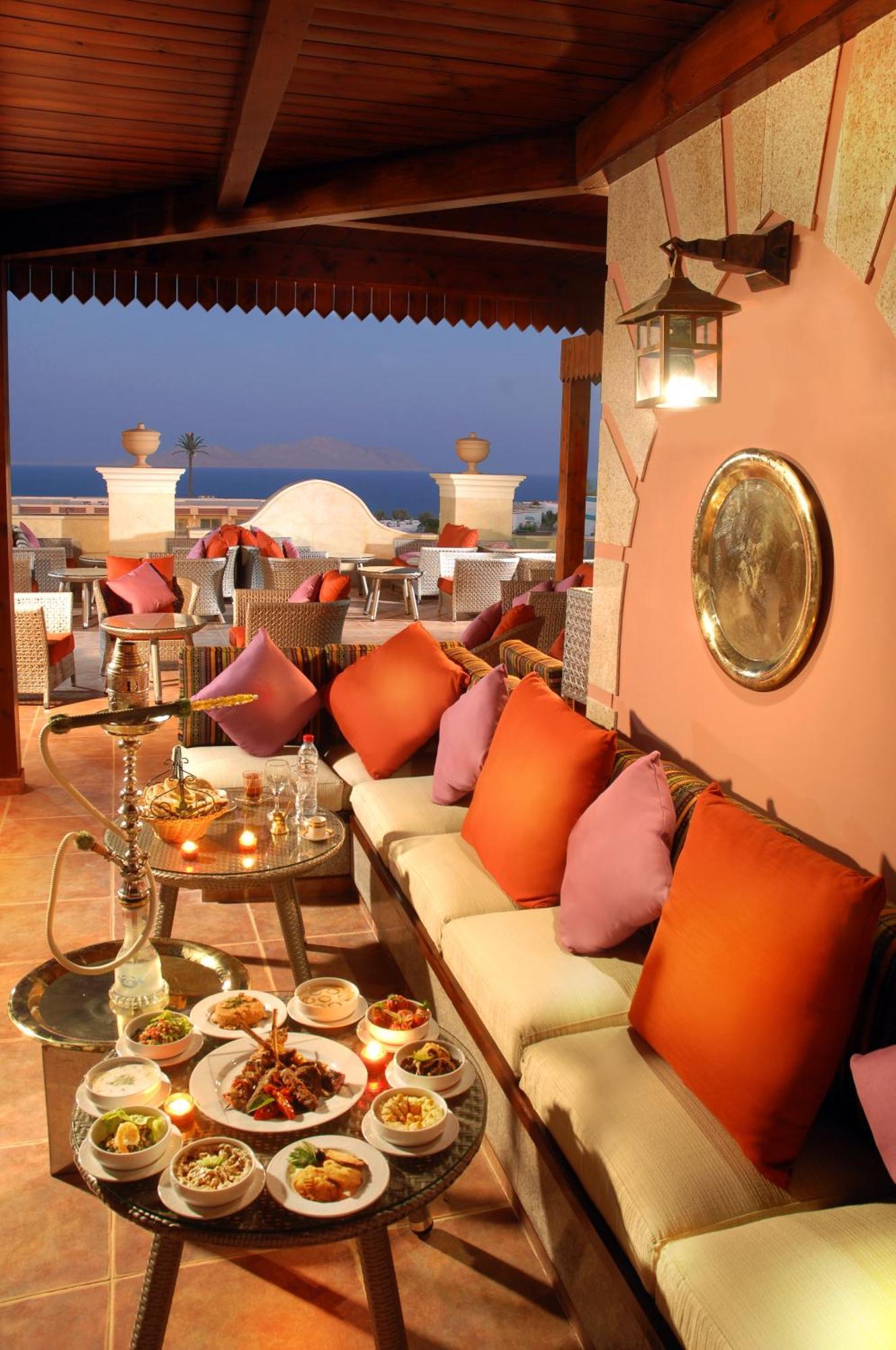 Xperience Sea Breeze Resort (Adults Only) Sharm el Sheikh Esterno foto The Terrace at the Four Seasons Hotel, Cairo