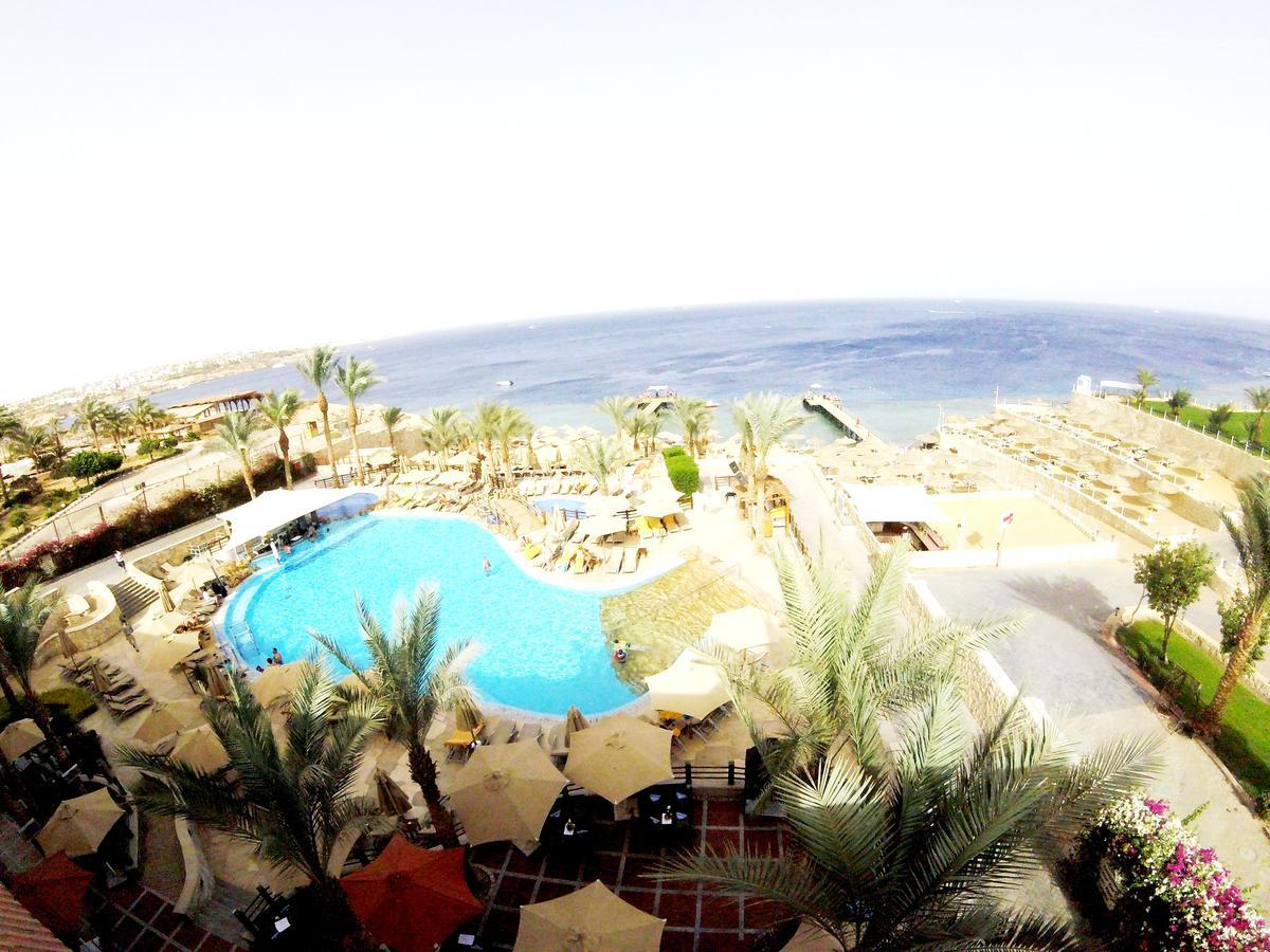 Xperience Sea Breeze Resort (Adults Only) Sharm el Sheikh Esterno foto View of the Red Sea from the hotel